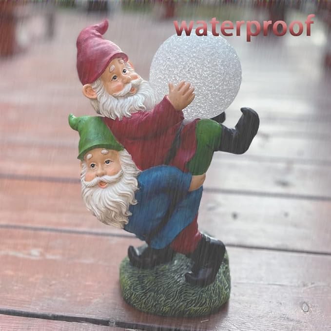 Solar Powered 2 Gnomes Playing with Ball, Decorated Solar Light, Garden Decorations Statues, Garden Light Decor for Lawn Ornaments, Resin Garden Figurines (2 Gnomes with a Glass Ball)