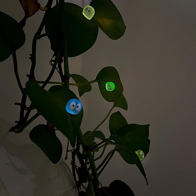 12pcs Plants Magnets Tiny Plant Safe Magnets Miniature Figurines, Fairy Garden Supplies House Plant Leaf, Key Holder Decorative (12 Dust Bunnies)