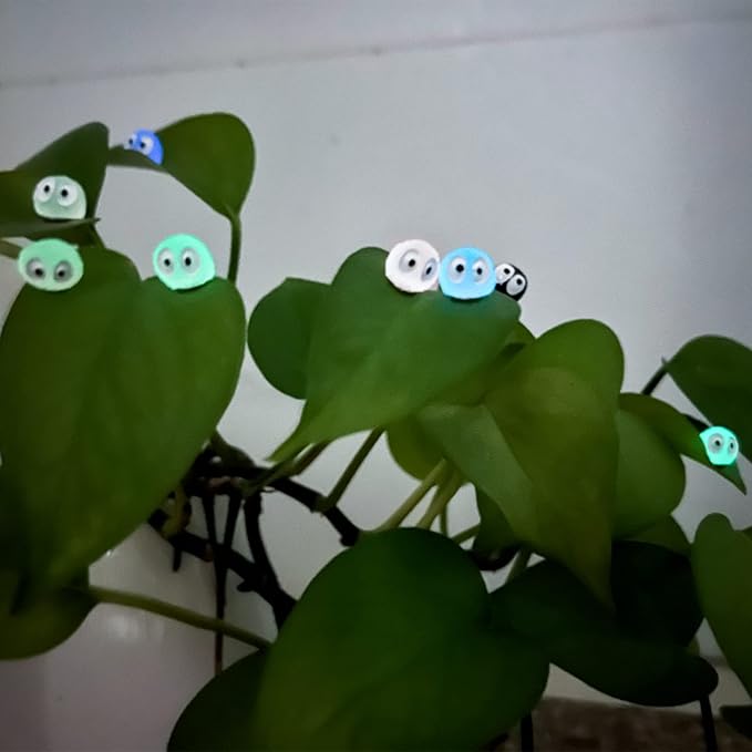 8pcs Plants Magnets Tiny Dust Bunnies Plant Safe Magnets, Plant Accessories for House Plant Indoor and Outdoor Plants Leafs,Fridge, Key Holder Decorative.(Multicolour Dust Bunnies)