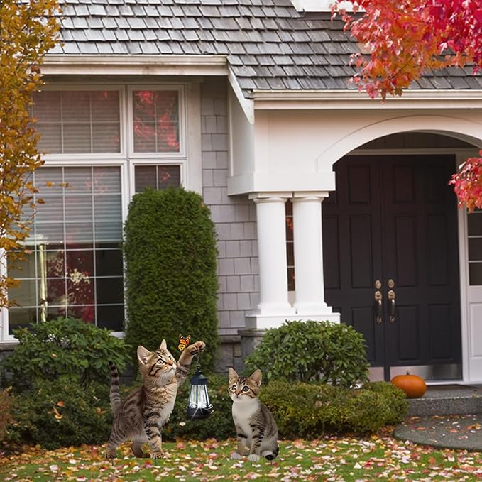 Set of 2 Realistic Cats Metal Stakes Solar Lantern Decoration, Cute Cats Stakes with Solar Lantern for Yard, Outdoor Garden Lawn Pathway Patio Ornaments, HDS-1021