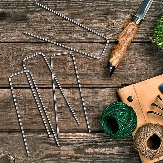 50 Pack 4 Inch Landscape Staples, Heavy Duty Garden Stakes Galvanized Garden Staples Pins, Anti-Rust Ground Stakes for Weed Barrier, Irrigation Tubing, Yard Lawn, Landscape Fabric