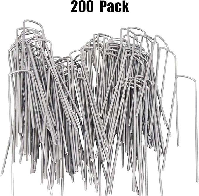 AAGUT Garden Stakes Pins, Landscape Staples 200 Pack 6 Inch 11-Gauge Galvanized Lawn Stake for Dog Fence, Weed Barrier Fabric, Ground Cover, Irrigation Tubing Soaker Hose, Chicken Wire