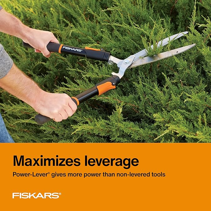 Fiskars Power-Lever Hedge Shears - 25"-33" Extendable Handle - Plant Cutting Scissors - Yard and Garden Tools - Orange/Black