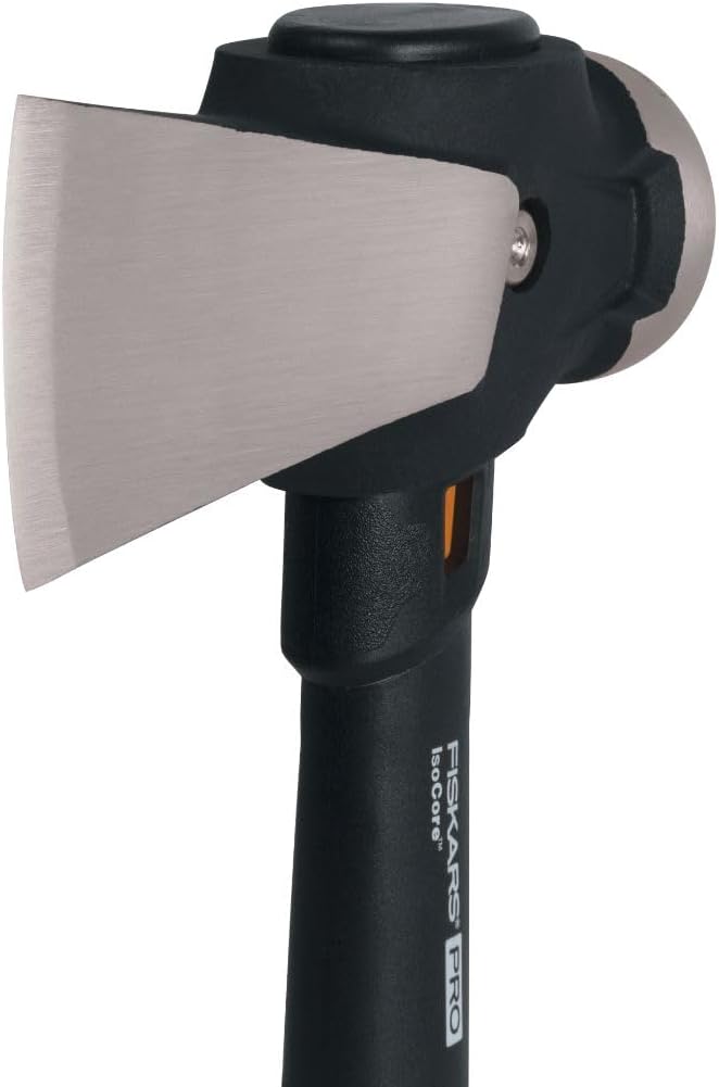 Fiskars Pro IsoCore Maul - 2.5-Pound Wood Splitter for Small Size Logs and Kindling with Shock-Absorbing Handle - Black/Orange