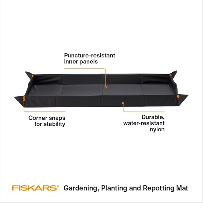Fiskars Large Repotting Mat for Indoor Garden Transplanting and Soil Mess Control, Foldable and Water Resistant, 32.5" x 17.5"