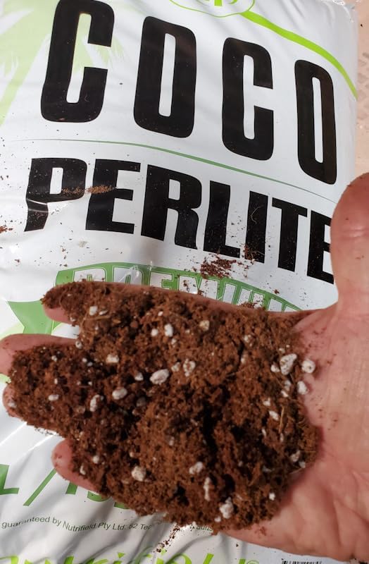 Coco Coir Perlite Mix Potting Soil - 70/30 Blend - Pre Buffered Plant Soil with Calcium, Organic Coconut Coir & Perlite for Plants - Garden Soil for Hydroponic, Indoor & Outdoor Gardening