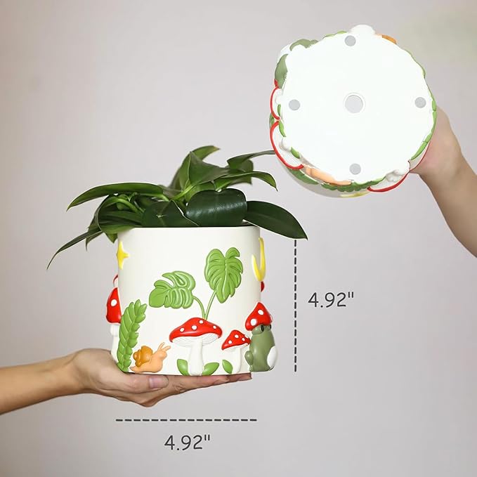 GUGUGO Colorful Frog Garden Plant Pots, Cute Unique Succulent Planters with Drainage, Rainbow Small Mushrooms Flower Planters Pots for Indoor Plants, Funny Eclectic Home Décor-Black