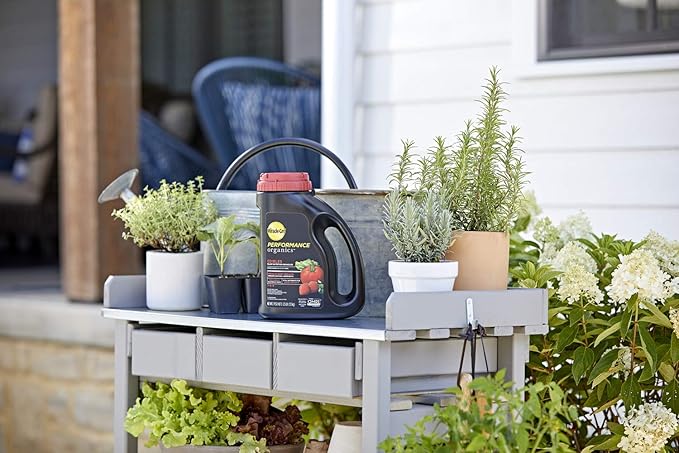 Miracle-Gro Performance Organics Edibles Plant Nutrition Granules - Plant Food with Natural & Organic Ingredients, for Tomatoes, Vegetables, Herbs and Fruits, 2.5 lbs. (Pack of 2)