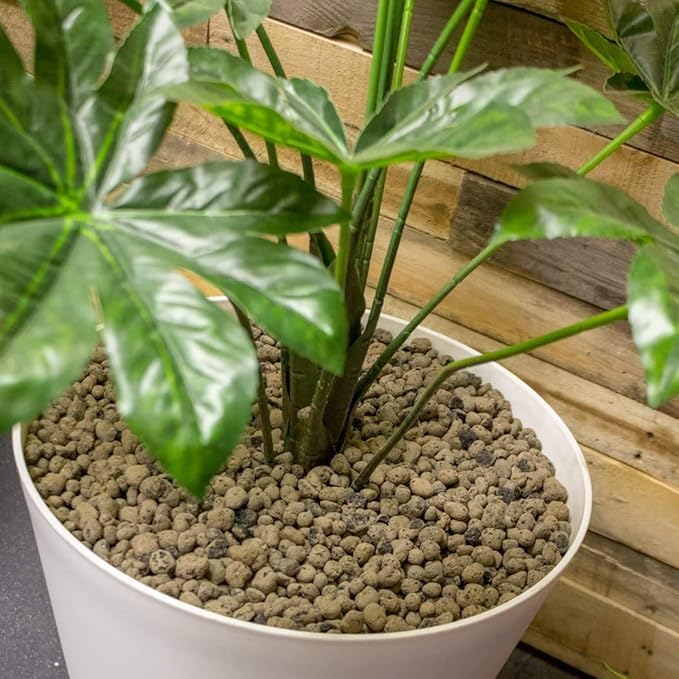 Hydrofarm GROWT GMC25L 25 Liter Bag, 4mm-16mm Clay Pebbles, 25 Liter Bag, Brown