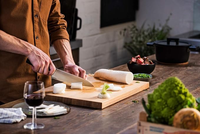 Fiskars Hard Edge Large 7.9" Chef Knife - Japanese Stainless Steel Blade Stays Sharp for Everyday Use - Non-Slip Handle for Effortless Cutting - Dishwasher Safe