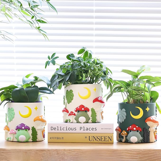 GUGUGO Colorful Frog Garden Plant Pots, Cute Unique Succulent Planters with Drainage, Rainbow Small Mushrooms Flower Planters Pots for Indoor Plants, Funny Eclectic Home Décor (B, 5Inch)