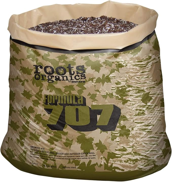 Aurora Innovations Roots Organic Formula 3 Cubic Feet 707 Growing Mix Peat, Compost, Coco Lawn Garden Large Container Water Retention Potting Soil in 30 Gallon Grow Bag