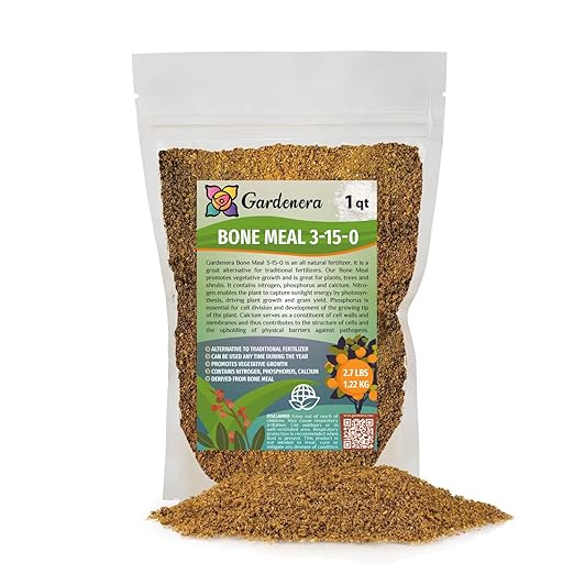 Premium 4-12-0 Organic Bone Meal Fertilizer by Gardenera - 1 Quart - All-Natural Plant Food Source of Nitrogen and Phosphorus for Bulbs, Gardens, Potted Plants, Trees, and Shrubs