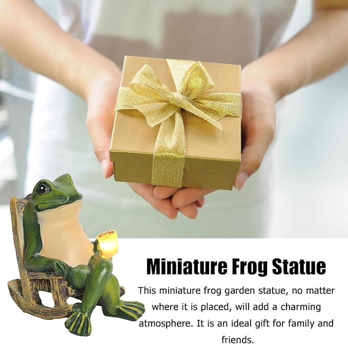 Miniature Frog Garden Statue Solar Light Frog Outdoor Decor Frog Figurine for Outdoor Indoor Home Lawn Yard Balcony Porch Patio Housewarming Gift for Women Mom Grandma 3.74"x2.75"x3.93"