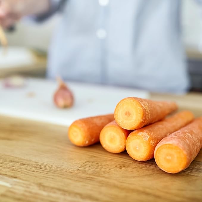 Scarlet Nantes Carrot Seeds for Planting, Over 2,800 Seeds for Growing Indoors or Outdoors – Non-GMO, Heirloom – Woods Creek Seeds