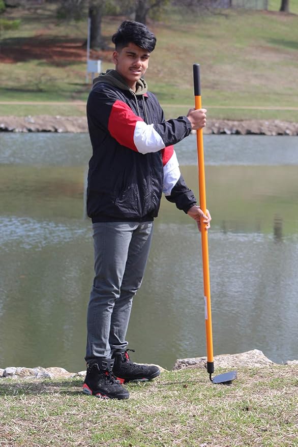 Ashman Garden Hoe (1 Pack)– Sturdy Hand Tiller – Heavy Duty Blade for Digging, Loosening Soil, and Weeding – Rubber Grip Handle for a Strong Hold – Rust Resistant Build.