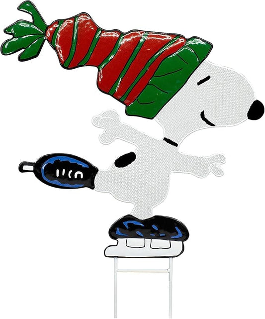 Peanuts Gang Around The Tree Christmas Yard Art Outdoor Christmas Decor Hammered Metal (18'' Mesh Snoopy Ice Skating), Multicolor, 18'' wide x 32'' high
