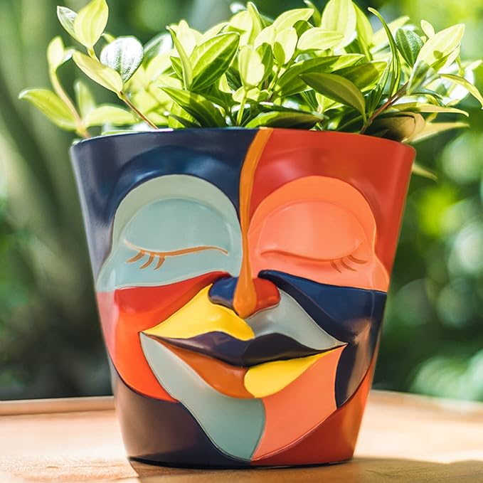 GUGUGO Abstract Rainbow Head Planter, Graffiti Face Planters Pots with Drainage, Flower Plant Pots for Indoor Plants, Unique Funny Pots for Plant Lover Gifts