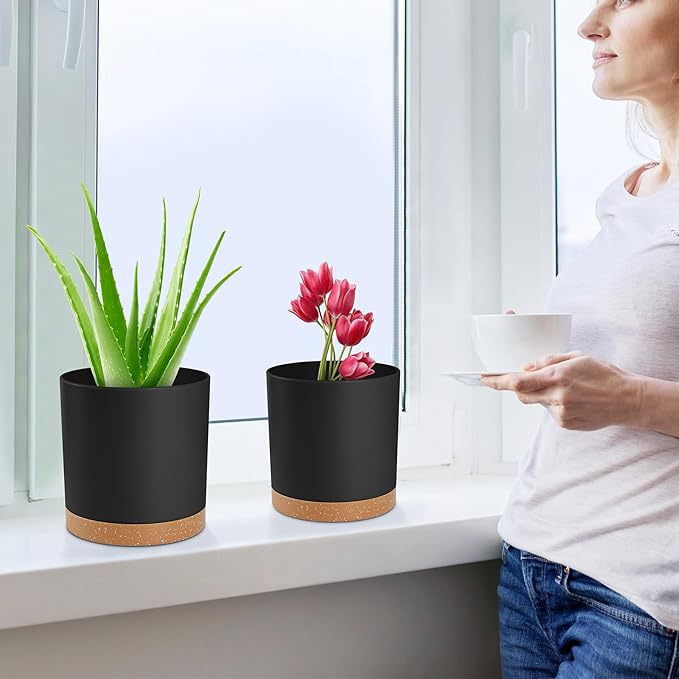 Plant Pots – 7/6.5/6/5/4 Inch Plastic Planters with Drainage Holes and Saucers, Flower Pots for Indoor and Outdoor Plants (Black)