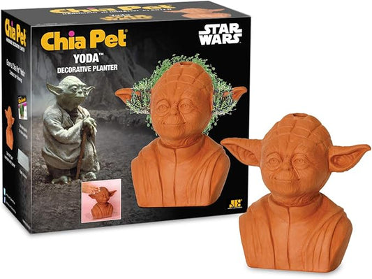 Chia Pet Star Wars Yoda with Seed Pack, Decorative Pottery Planter, Easy to Do and Fun to Grow, Novelty Gift, Perfect for Any Occasion
