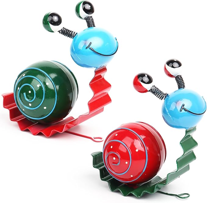 Metal Garden Decor Cute Snail Yard Art Outdoor Lawn Patio Ornament Fence Decorations for Outside - Set of 2(Red,Green)