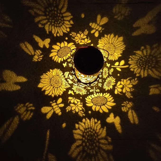 Solar Lanterns Sunflower Lights, Outdoor Garden Decor Waterproof Hanging Lantern Sunflower Solar Lights Gifts for Women Mom Grandma Decorative Yard Patio Deck Porch, 1 Pack