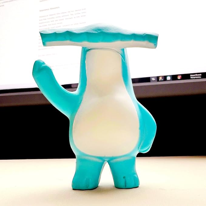 Jxueych Rebellious Hammerhead Shark Figurine, Miniature Hammerhead Shark Standing 3.7 Inch, Adorable Mini Shark - The Perfect Fusion of Cool and Quirky