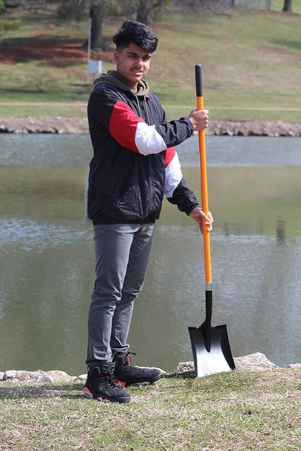 Ashman Heavy-Duty Transfer Shovel (1 Pack) with 47-Inch long Durable Handle and Blade- Ideal for Construction, Landscaping, Gardening, and Snow Removal- Durable, Rust-Resistant, and Multipurpose Scoop