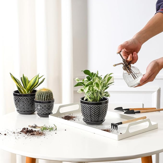 Sureasy Ceramic Plant Pots, 4.7 Inch Flower Pots for Indoor Plants, Succulent Pots with Saucer and Drainage Hole, Decorative Planter for Succulent, Cactus, Set of 4, Black