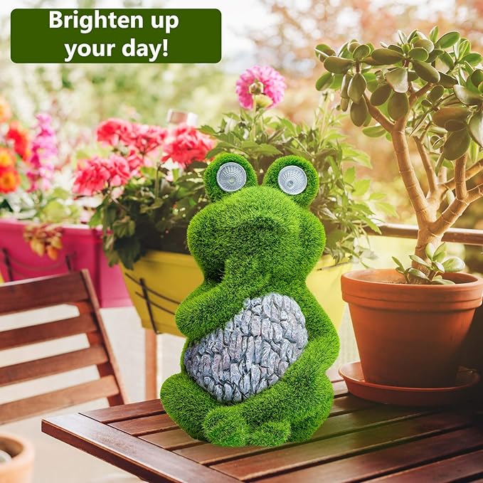 Large Frog with Light Up Eyes for Outdoors - Solar Powered Garden Frog Statue, Whimsical Outdoor Decor - Frog Solar Outdoor
