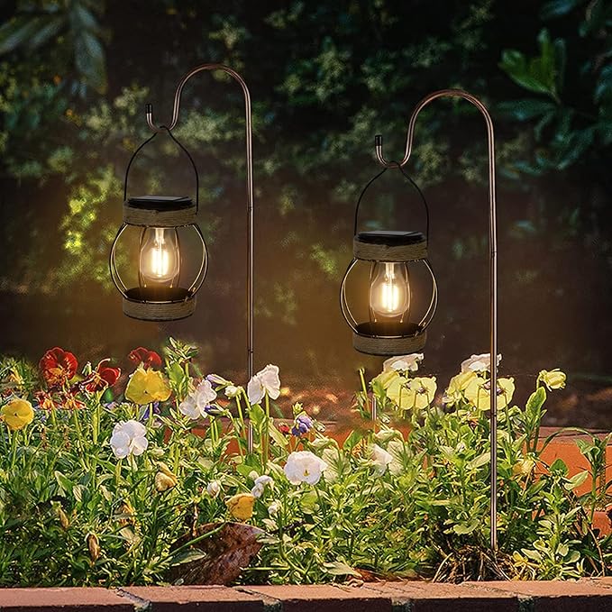 Solar Outdoor Lanterns,Hanging Solar Lights Outdoor Waterproof Metal Solar Table Lights Solar Powered Lanterns Decorative Tree Lanterns Outdoor Lamp for Patio Garden Yard Pathway, 2 Pack