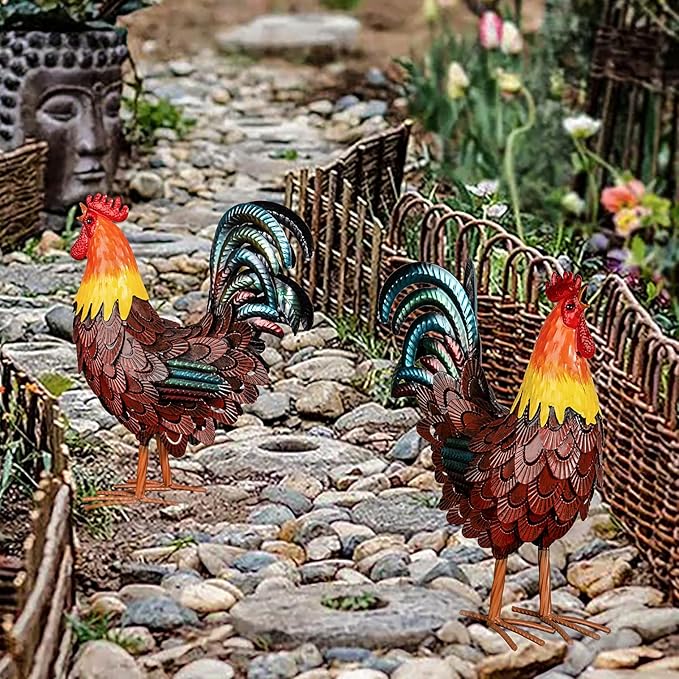 XONOR Metal Rooster Statues, Garden Chicken Decorations, Outdoor Chicken Sculpture, Metal Yard Rooster Artwork for Outdoor, Patio, Backyard and Home Kitchen Decoration (1pc, Red Brown)