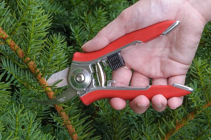 Dramm ColorPoint Stainless Steel Compact Garden Pruning Shears, Hand Pruner, Garden Clippers, with Heavy Duty Blade and Easy grip Handle, Yellow