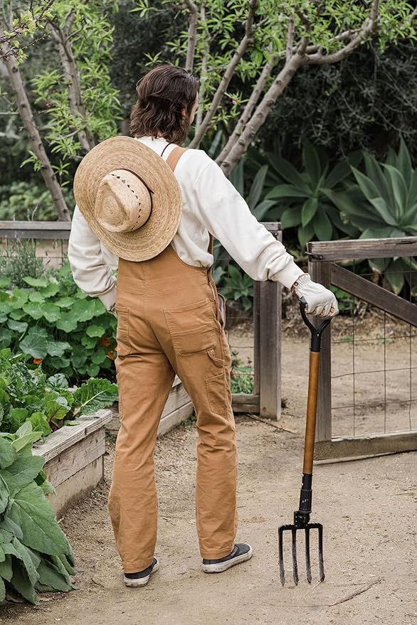 Barebones Folding Spading Fork - Versatile Gardening Tools for Digging, Aerating, and Trenching - Durable Steel Fork with Twist-Lock Design