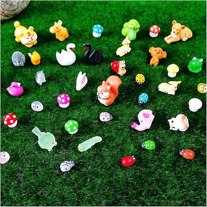 100 Pcs Mini Resin Animals Figures, Forest Tiny Plastic Animals Figurines to Hide Miniature Fairy Garden Decorations Accessories