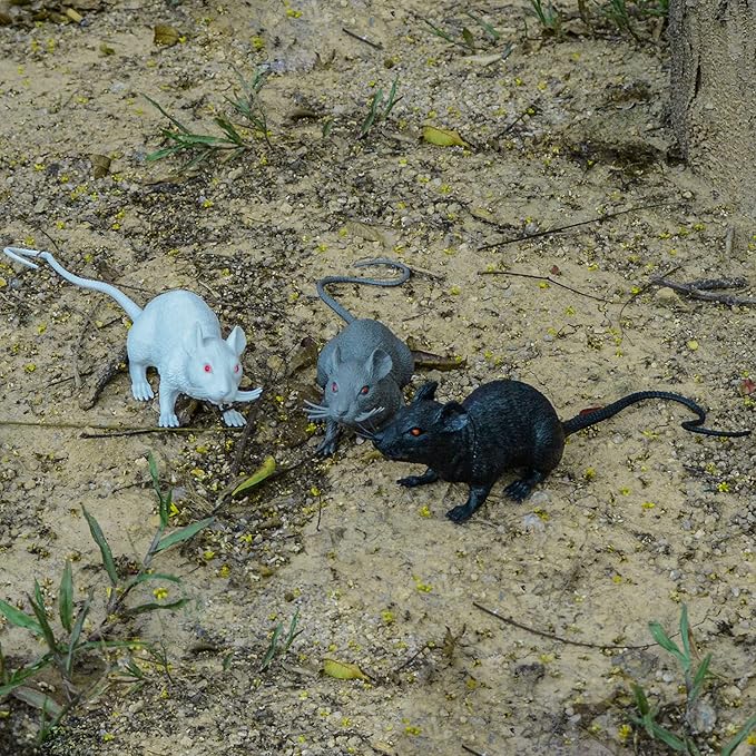 XONOR Halloween DÃcor Set of 3 Realistic Looking Spooky Mice Rats, Super Large Plastic Mouce for Best Halloween Decoration, 3 Colors (White & Black & Grey)
