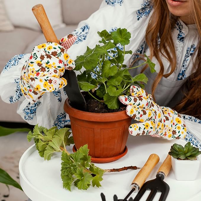 Organic Pothos Soil Mix 1qt, Indoor Plants Potting Mix for All Potted Pothos, Grow Healthy houseplants Indoors