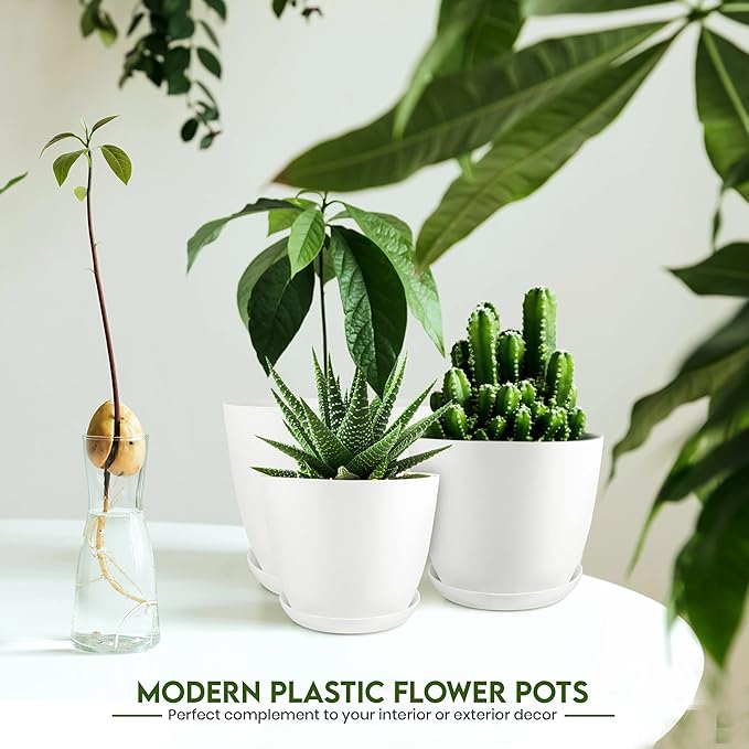 Utopia Home - Plant Pots Indoor with Drainage - 7/6.6/6/5.3/4.8 Inches Home Decor Flower Pots for Indoor Planter - Pack of 60 Plastic Planters for Indoor Plants, Cactus, Succulents Pot - White
