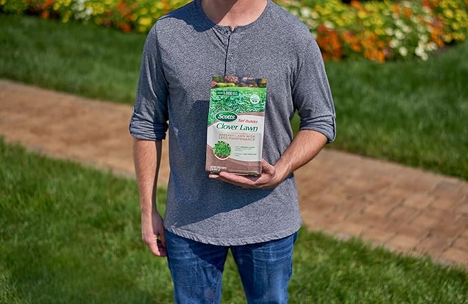 Scotts Turf Builder Clover Lawn, Greener Lawn with Less Maintenance, 2 lbs., 4-Pack