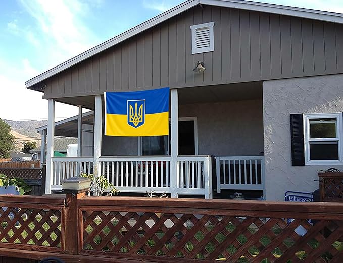 Ukraine Trident Flag 2x3FT Ukrainian Coat of Arms National Polyester Banner With 2 Grommets Fade Resistant Vivid Color For Patriotic Festival Events Party Decoration