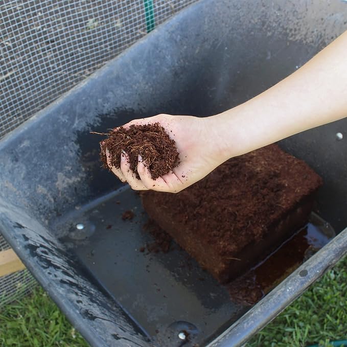 Ruralty Coconut Potting Mix - Natural Coco Coir Brick 10-Pound Coco Peat Potting Soil Indoor Plants and Outdoor