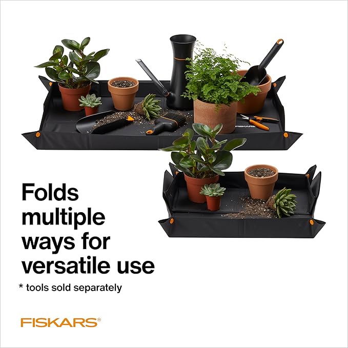 Fiskars Large Repotting Mat for Indoor Garden Transplanting and Soil Mess Control, Foldable and Water Resistant, 32.5" x 17.5"