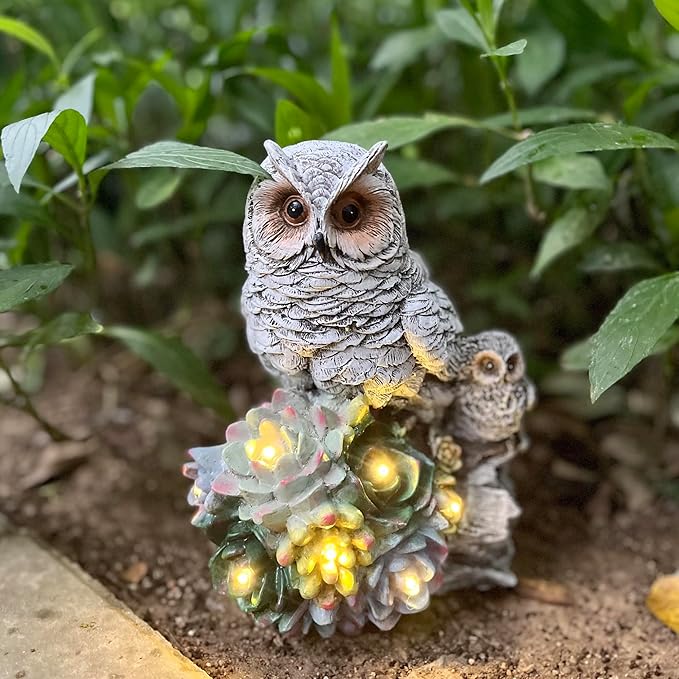 Mother Owl and Child Garden Statue on a Log with Succulent Led Solar Light Outdoor Scuplture Lawn Patio Yard Décor Owl Family Figurine with 7 Led Lights in Plants (Owl Solar)