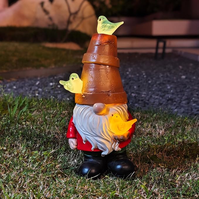 Solar Garden Figurine, Cute Resin Gnome Sculpture, Garden Statues Outdoor Decor, Funny Gnome Gift Sculpture Decoration for Home Patio Yard Lawn Porch Ornament