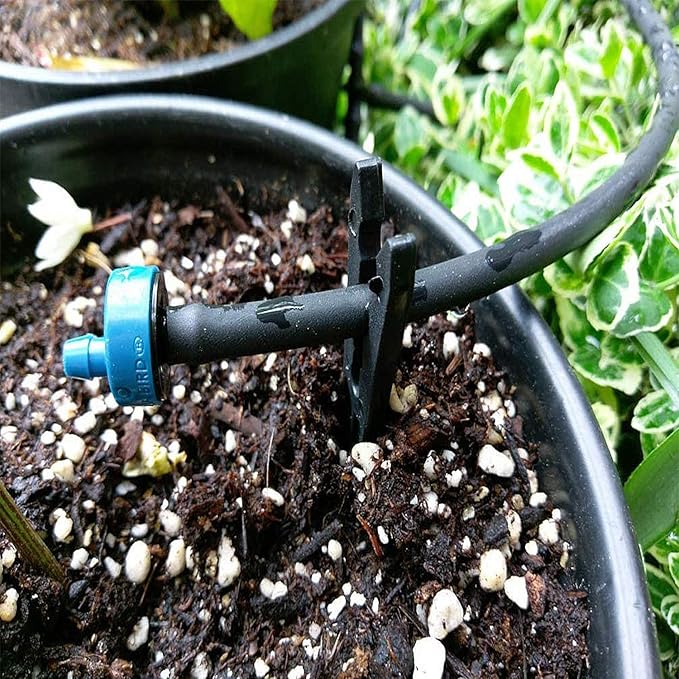 200 Pcs Drip Irrigation Stakes for 1/8" 1/4" Drip Tubing Hold Stakes for Garden Hydroponics Growing