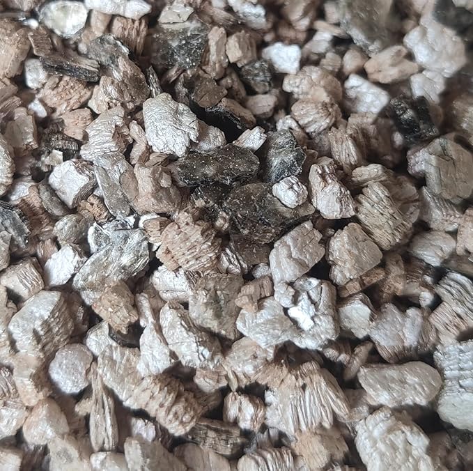 10QT Organic Vermiculite Granules for Plants and Gardening