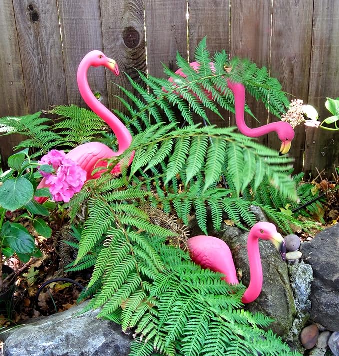 GiftExpress Pink Flamingos Yard Decorations - 6 Pack Small 14" Tall Plastic Flamingo Statue w/Metal Stakes - Flamingo Lawn Ornaments & Garden Decor for Outdoor Parties