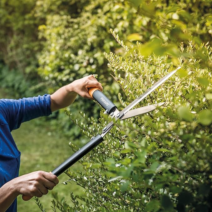 Fiskars PowerGear Hedge Shears - 23" Stainless Steel Blades - Plant Cutting Scissors with Sharp Precision-Ground Steel Blade