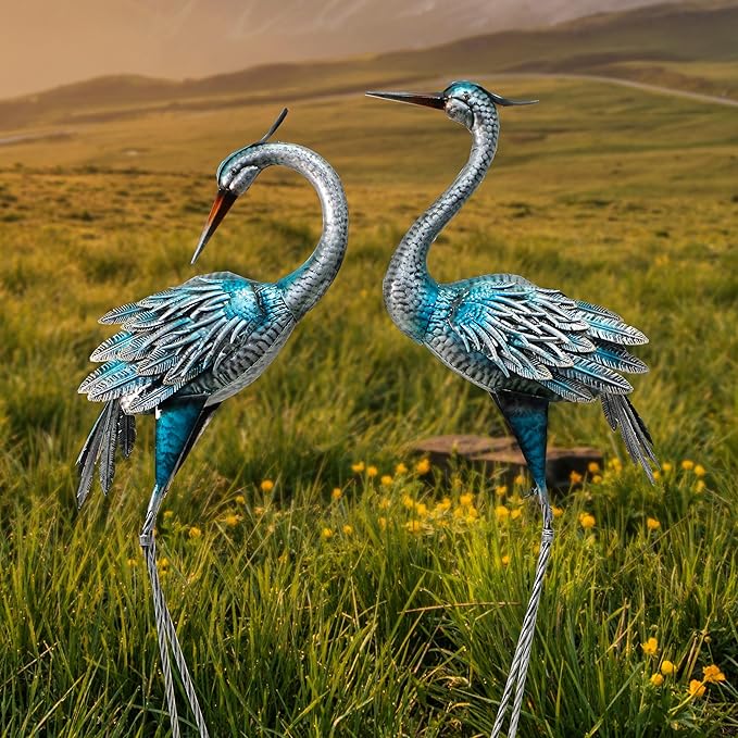 Crane Decor Statues, Blue Heron Garden Statues Metal Yard Art Outdoor Decoy, Garden Sculptures & Statues for Yard/Lawn/Pond/Outdoor Decoration, Set of 2