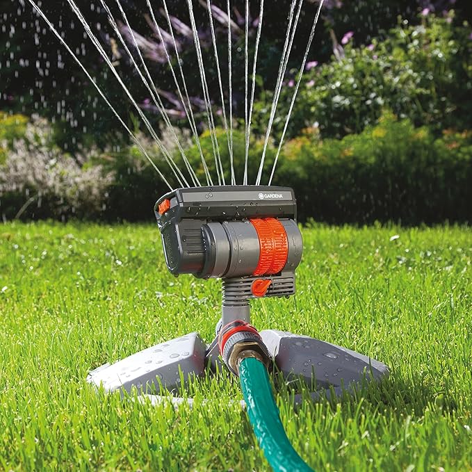 GARDENA (84-BZMX) Up to 2300 Sq Ft, ZoomMaxx Adjustable Oscillating Sprinkler on Weighted Base for Watering of Lawn, Yard and Garden. Includes Gardena Quick Connector System to Connect to Hose.